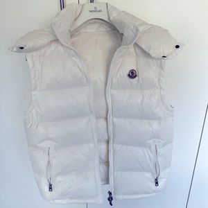 “Moncler” vest Size 3 - Large